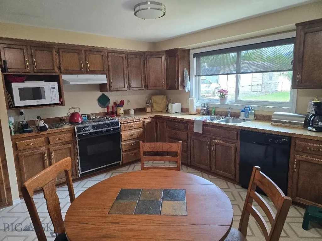 107 Jefferson Sheridan MT 59749