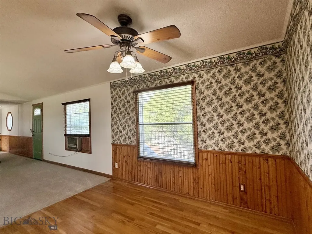511 Table Mountain Road Gallatin Gateway MT 59730