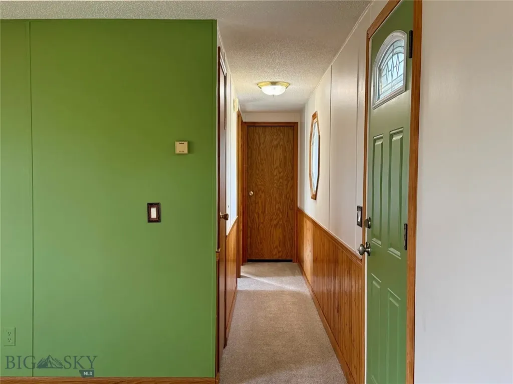 511 Table Mountain Road Gallatin Gateway MT 59730
