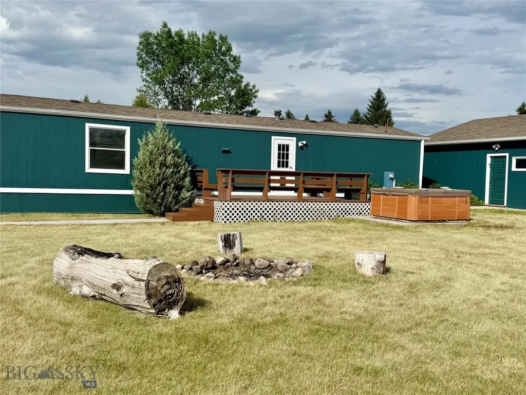 511 Table Mountain Road Gallatin Gateway MT 59730