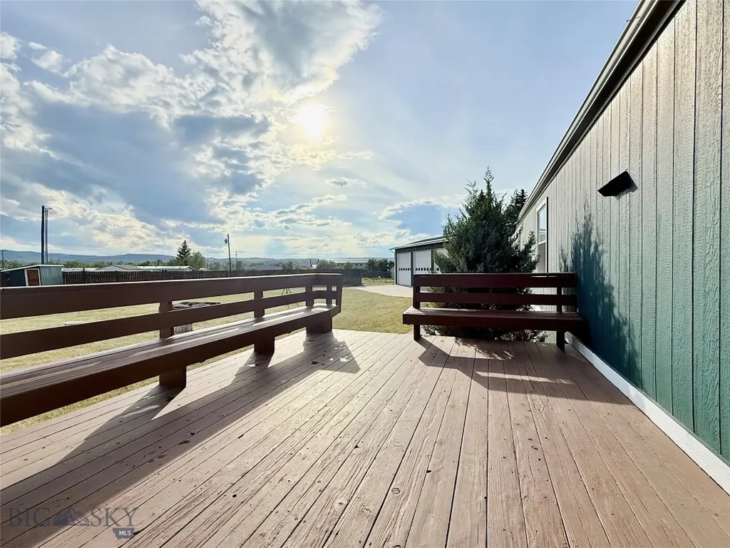 511 Table Mountain Road Gallatin Gateway MT 59730