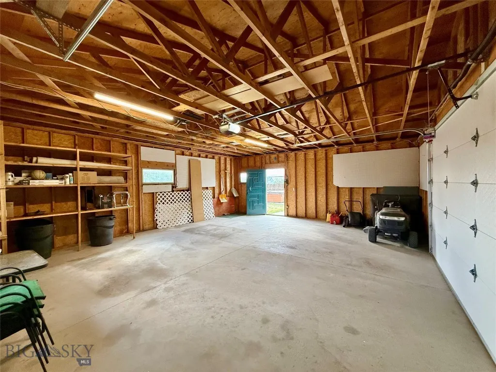 511 Table Mountain Road Gallatin Gateway MT 59730
