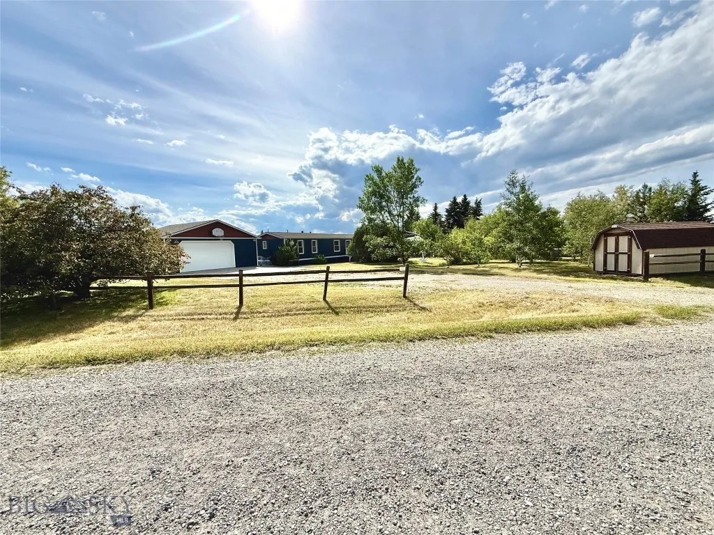 511 Table Mountain Road Gallatin Gateway MT 59730