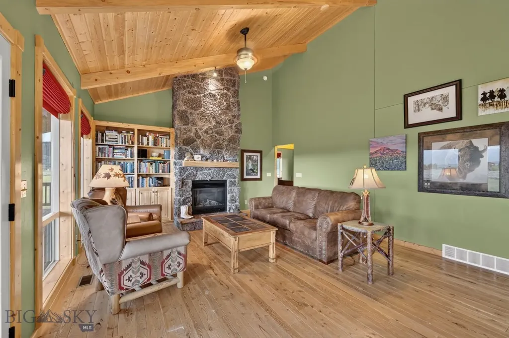 285 Catfish Lane West Yellowstone MT 59758