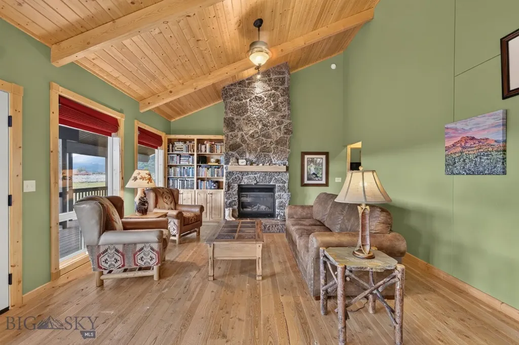 285 Catfish Lane West Yellowstone MT 59758