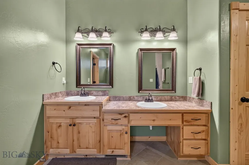 285 Catfish Lane West Yellowstone MT 59758