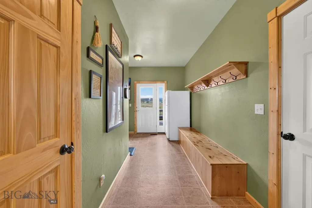285 Catfish Lane West Yellowstone MT 59758