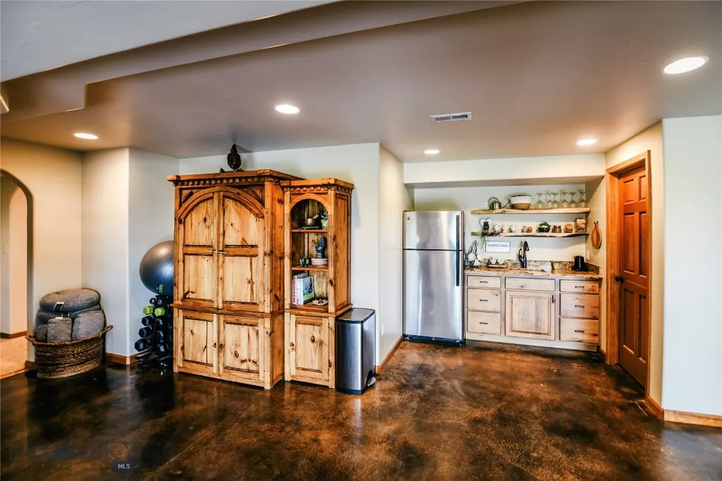 122 Ranch Drive Dillon MT 59725