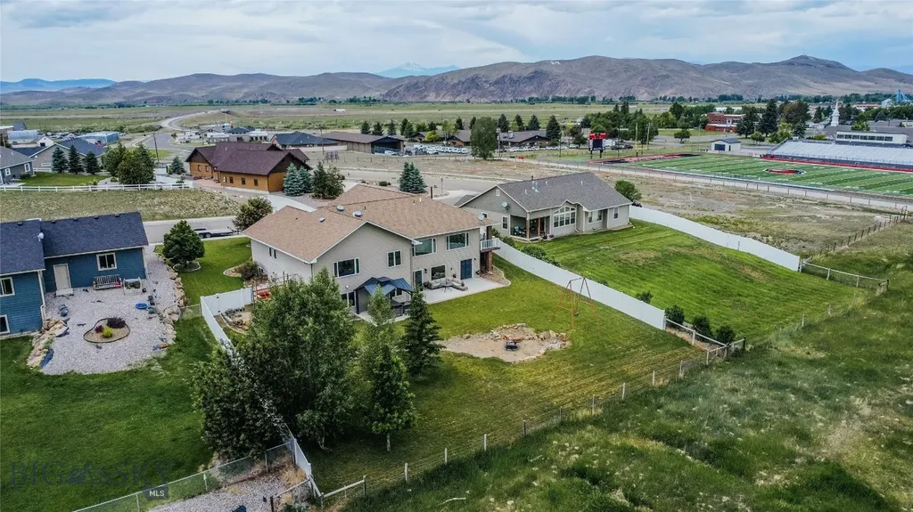 122 Ranch Drive Dillon MT 59725