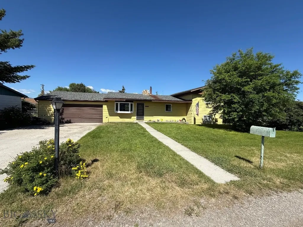 904 Bielenberg Street Deer Lodge MT 59722