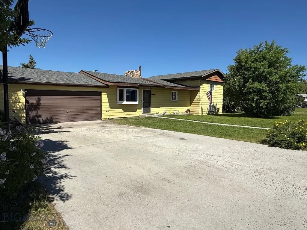 904 Bielenberg Street Deer Lodge MT 59722