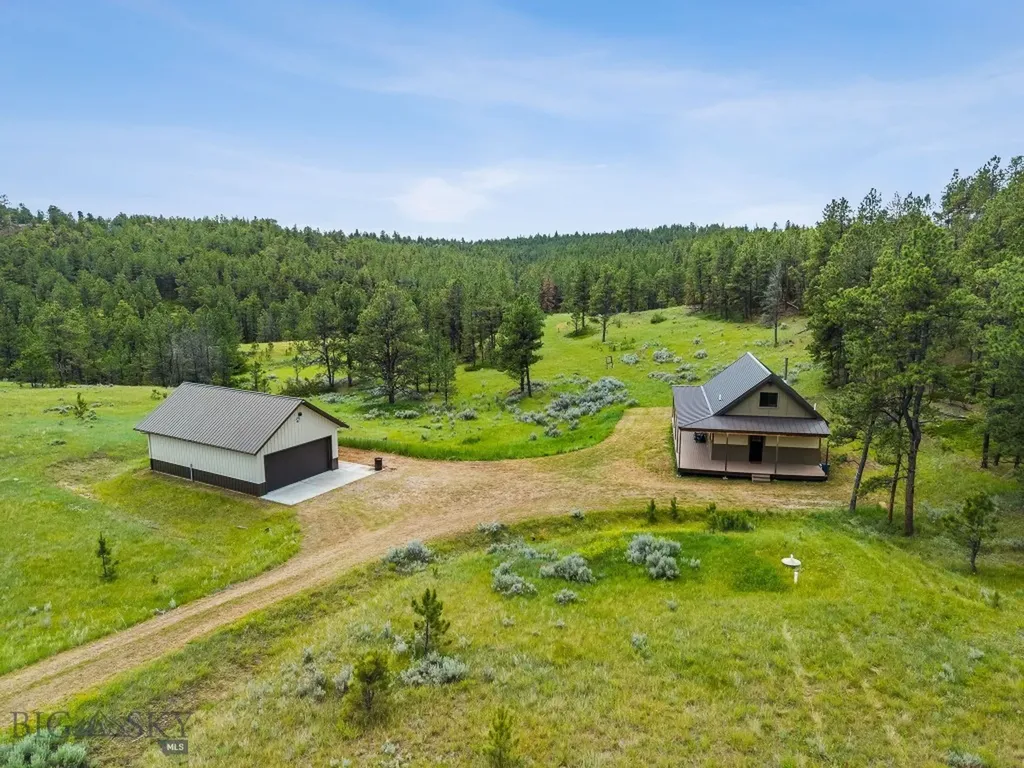 2920 79 Trail Roy MT 59471