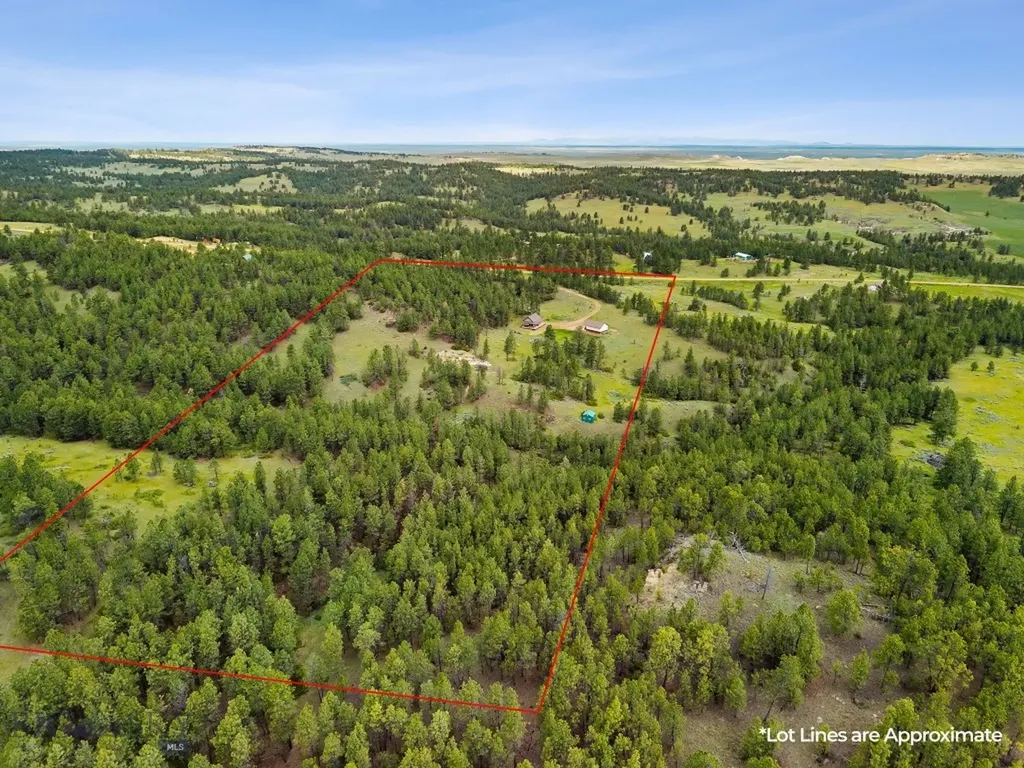 2920 79 Trail Roy MT 59471