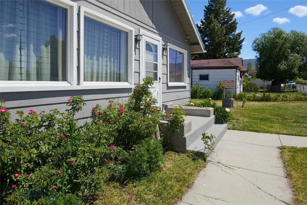 817 Evans Butte MT 59701