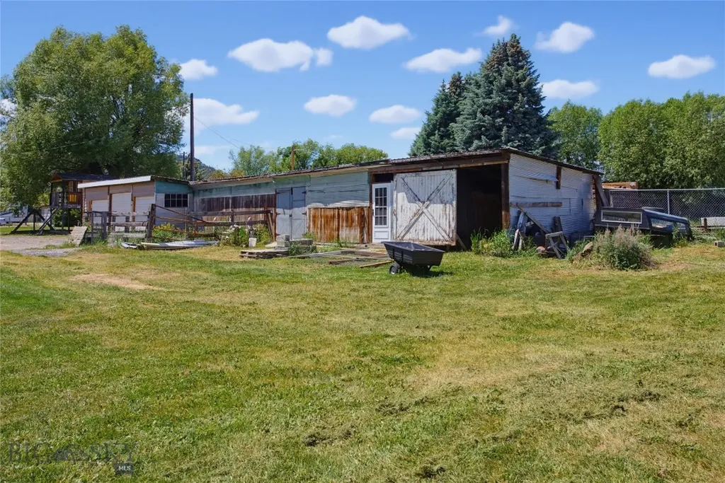 817 Evans Butte MT 59701