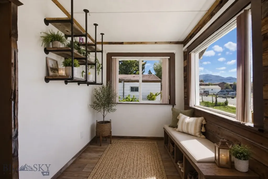817 Evans Butte MT 59701