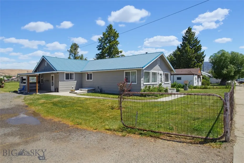 817 Evans Butte MT 59701