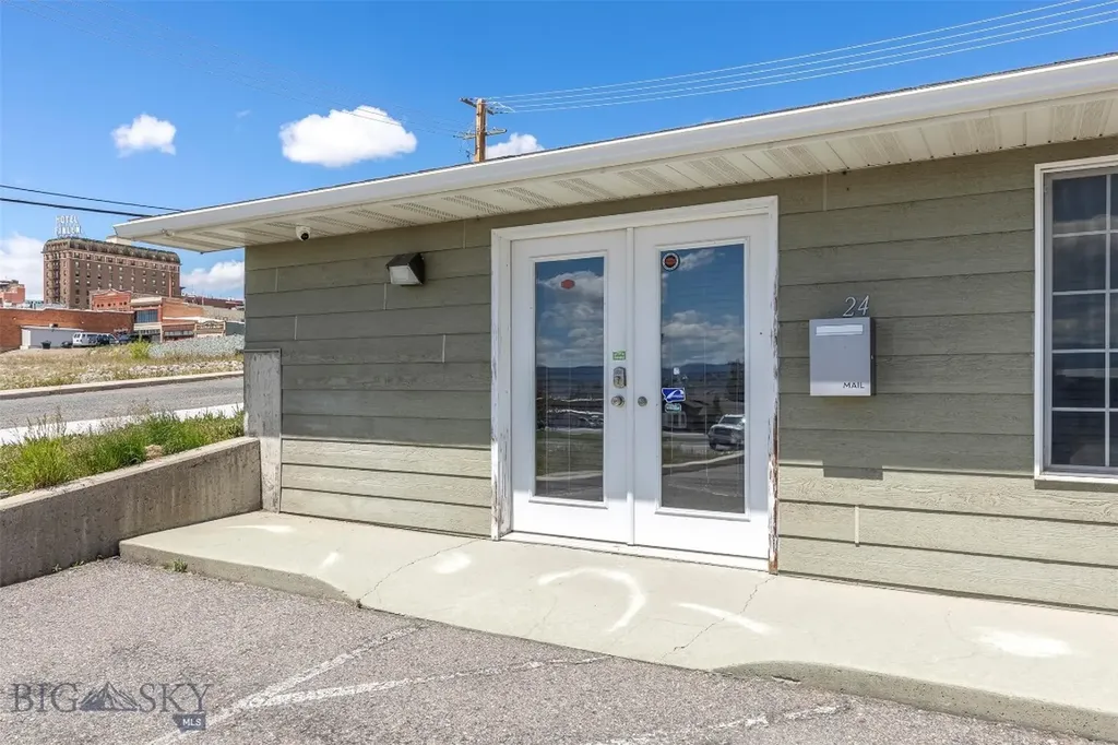 24 S Ohio Butte MT 59701