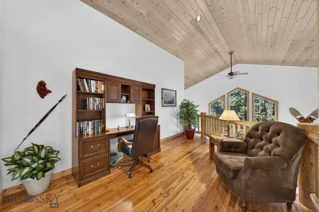 601 N Hayden Street N West Yellowstone MT 59758