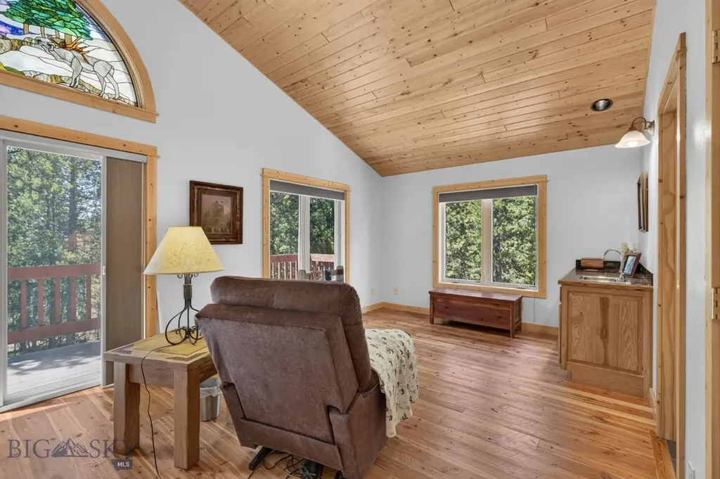 601 N Hayden Street N West Yellowstone MT 59758