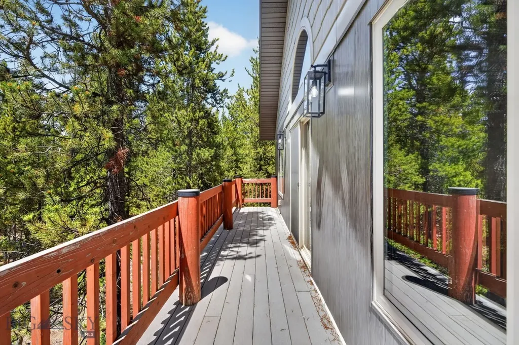 601 N Hayden Street N West Yellowstone MT 59758