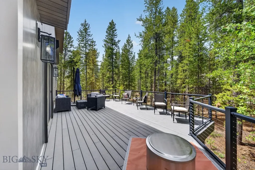 601 N Hayden Street N West Yellowstone MT 59758