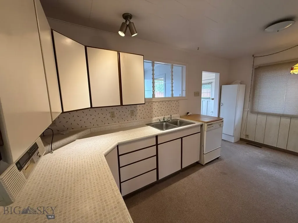 2211 George Street Butte MT 59701