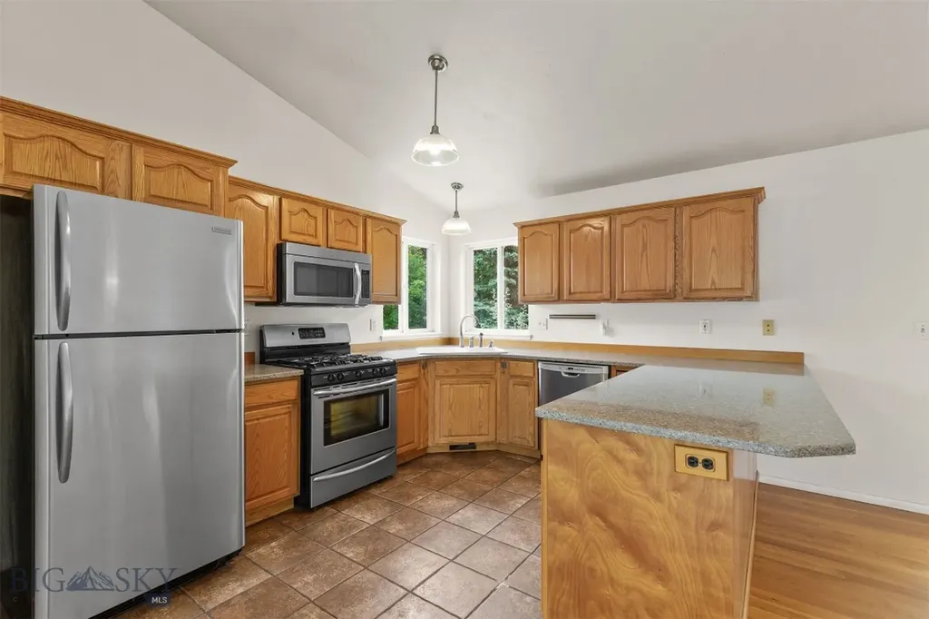 1206 S Pinecrest Drive Bozeman MT 59715