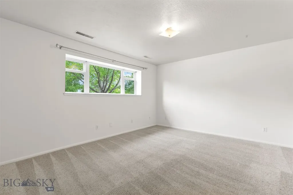 1206 S Pinecrest Drive Bozeman MT 59715