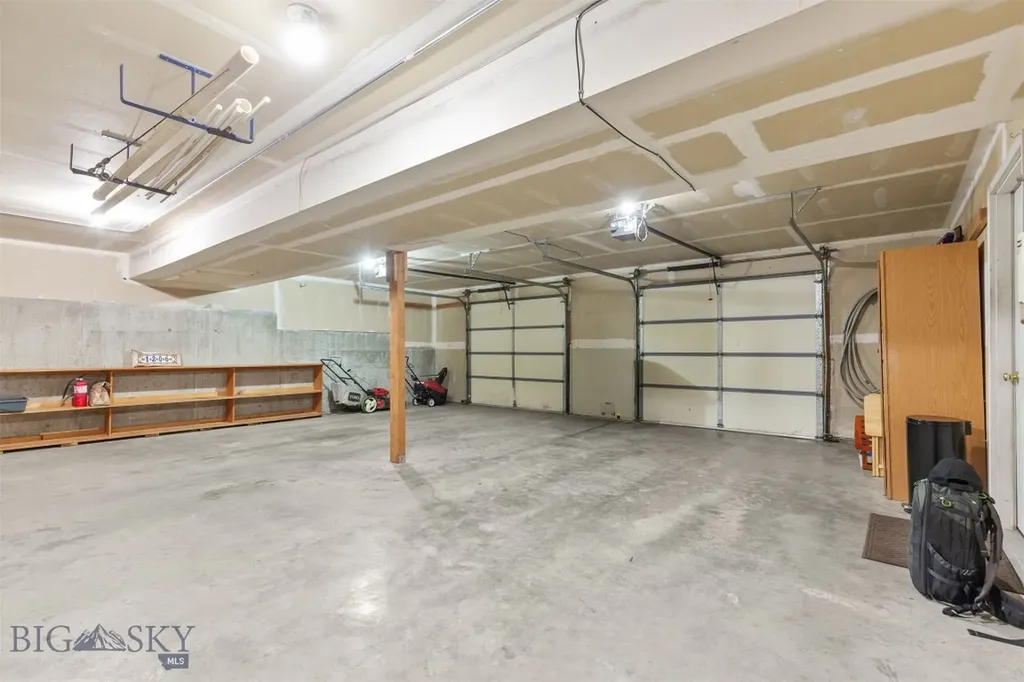 1206 S Pinecrest Drive Bozeman MT 59715