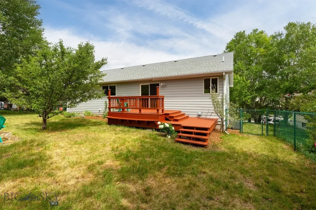 1206 S Pinecrest Drive Bozeman MT 59715