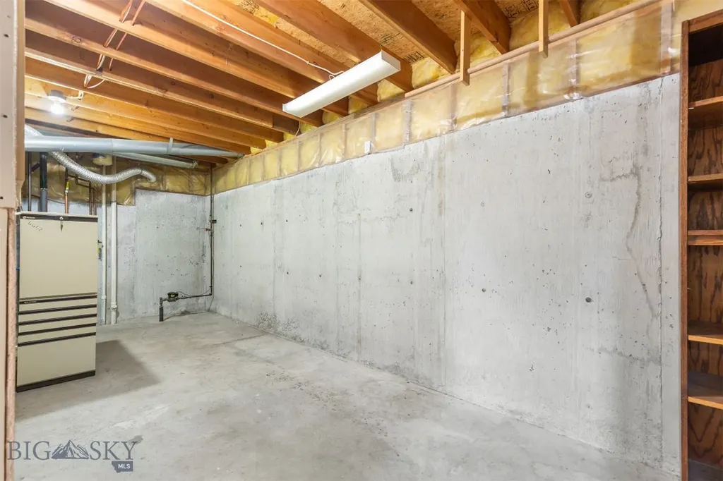 1206 S Pinecrest Drive Bozeman MT 59715