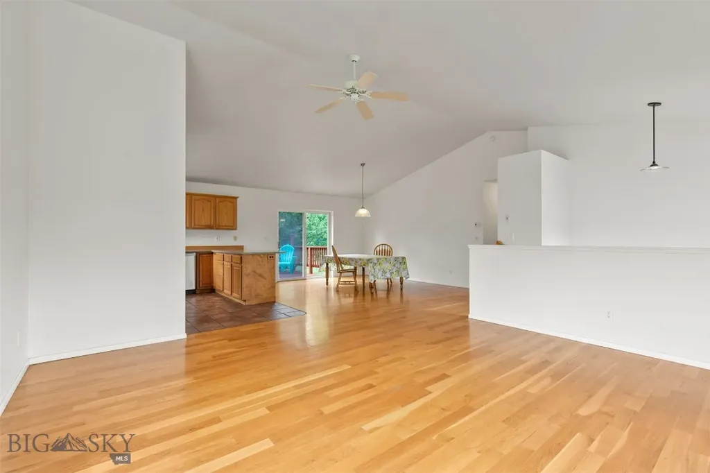 1206 S Pinecrest Drive Bozeman MT 59715