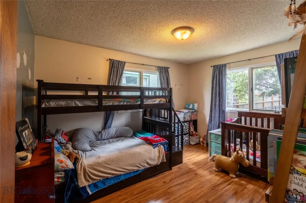 610 Mcleod Big Timber MT 59011