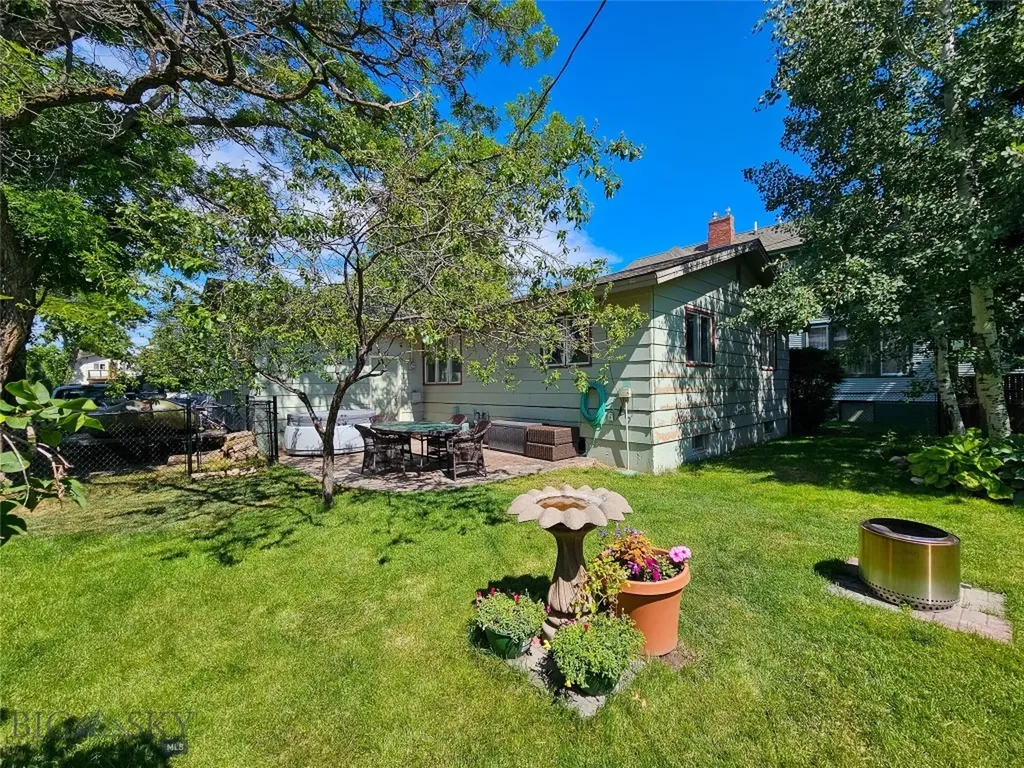 610 Mcleod Big Timber MT 59011