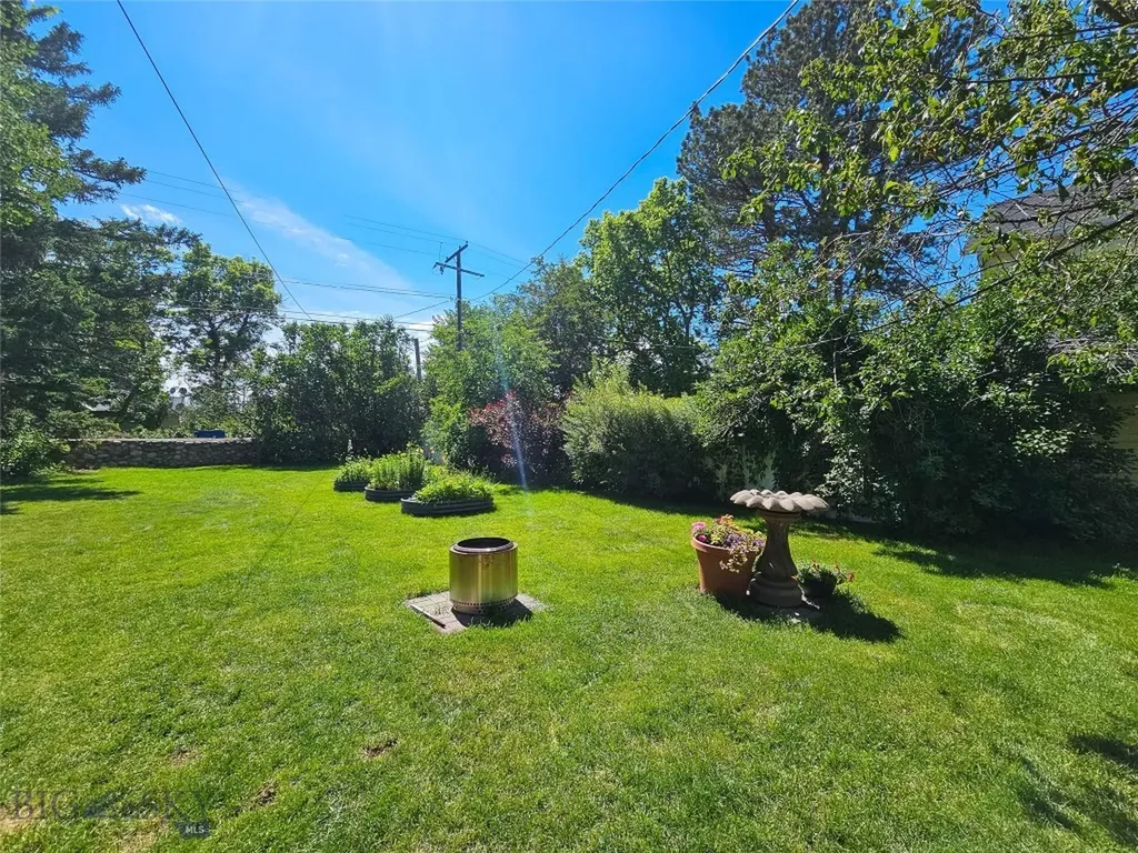 610 Mcleod Big Timber MT 59011