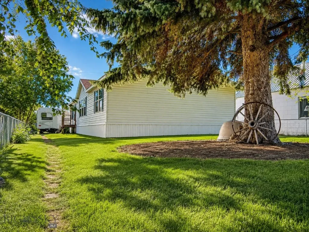 111 S I Street Livingston MT 59047