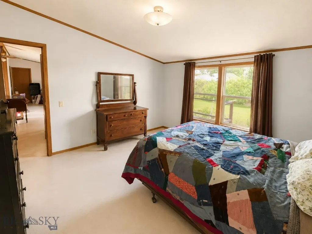 111 S I Street Livingston MT 59047