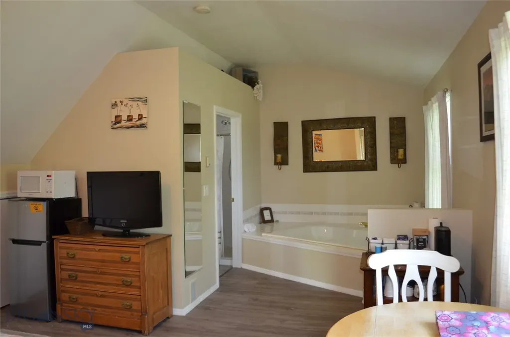 545 Mary Road Bozeman MT 59718