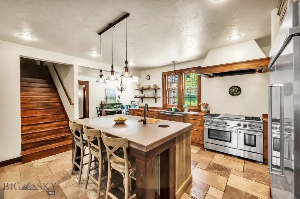 141 Old Timber Way Bozeman MT 59718