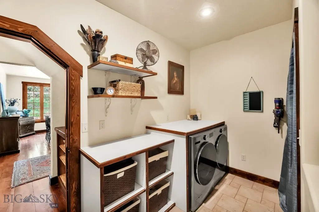141 Old Timber Way Bozeman MT 59718