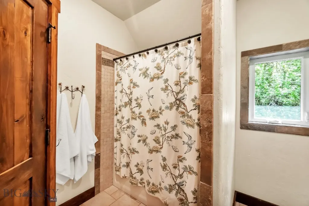 141 Old Timber Way Bozeman MT 59718