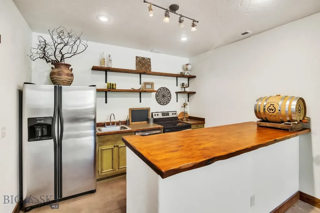 141 Old Timber Way Bozeman MT 59718