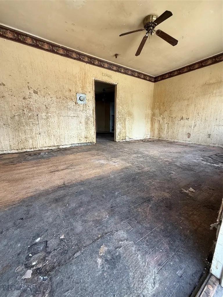 1017 Emma Street Butte MT 59701