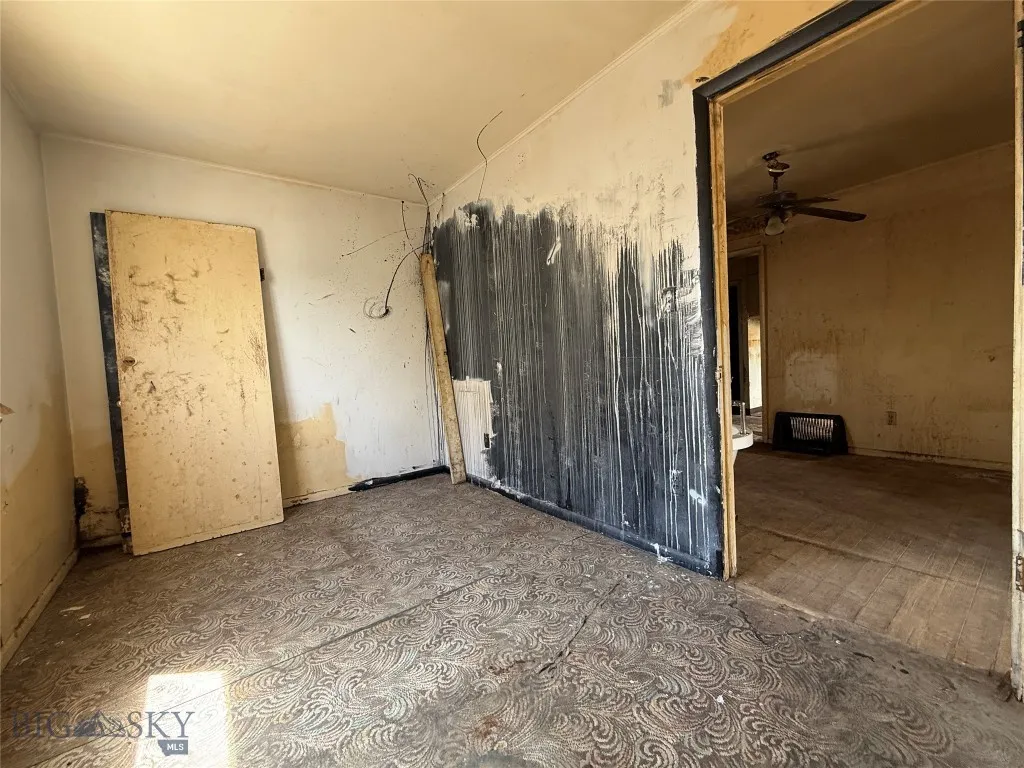1017 Emma Street Butte MT 59701
