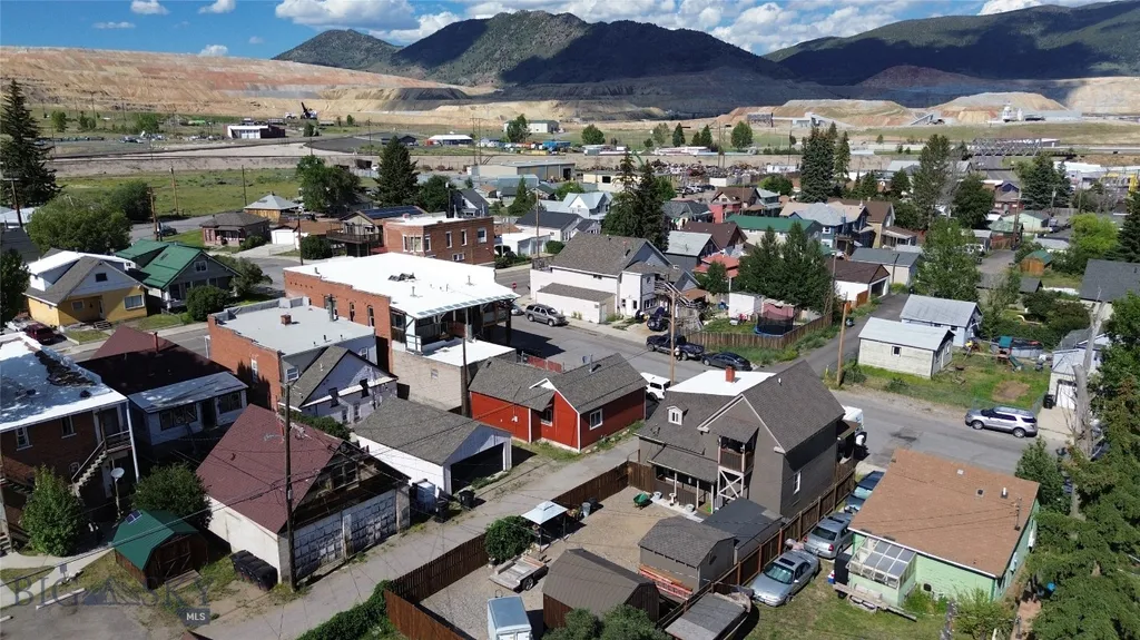 1017 Emma Street Butte MT 59701