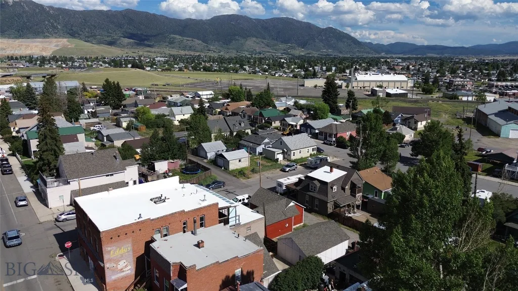1017 Emma Street Butte MT 59701