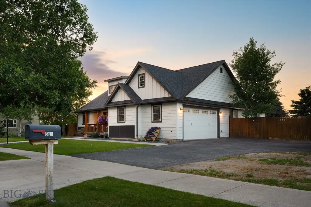 501 Red Barn Drive Belgrade MT 59714