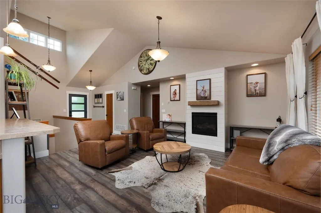 501 Red Barn Drive Belgrade MT 59714