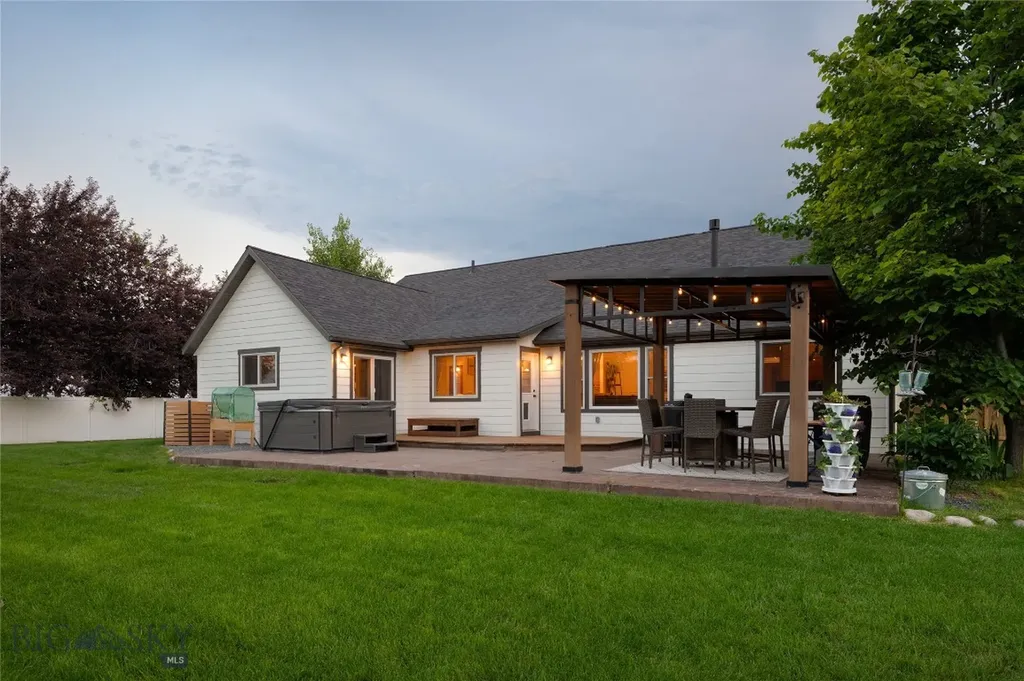 501 Red Barn Drive Belgrade MT 59714